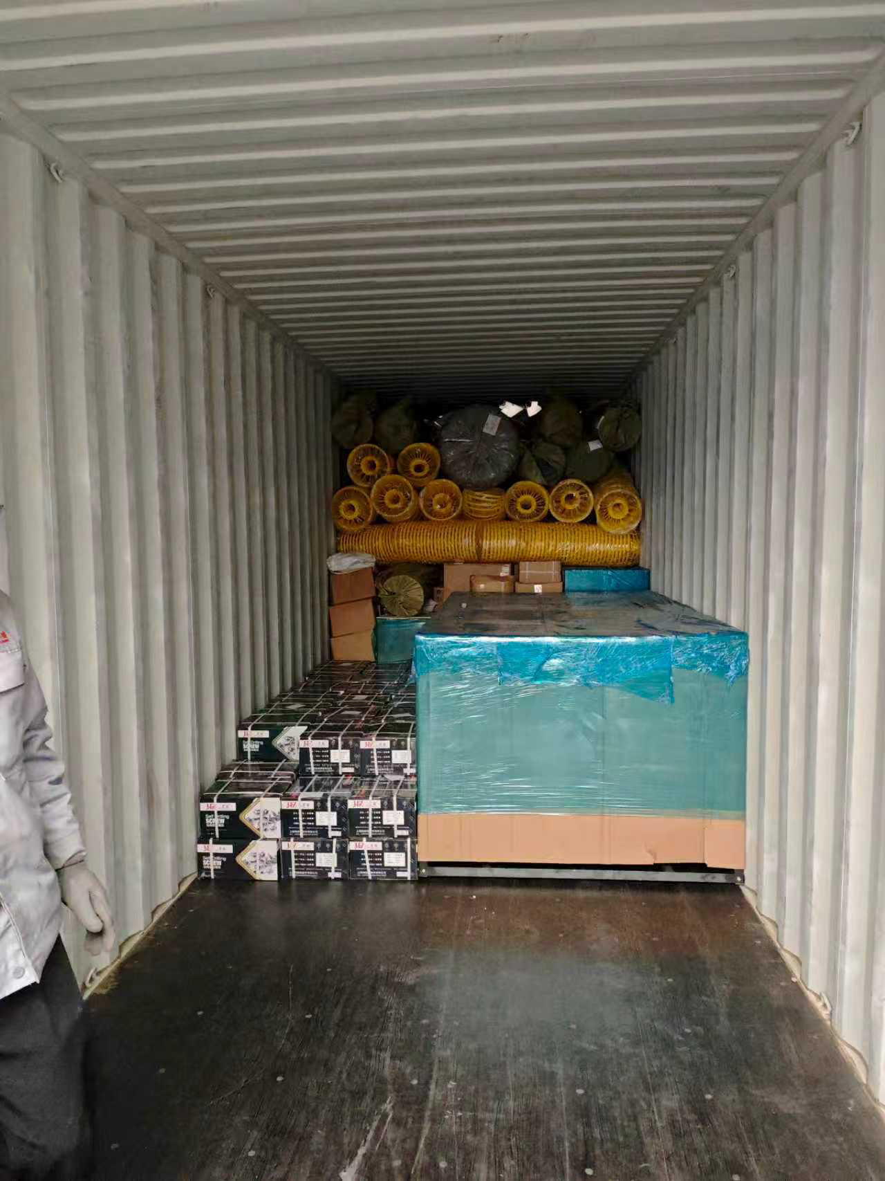 Export of Breeding Equipment to Algeria Export of Breeding Equipment to Algeria