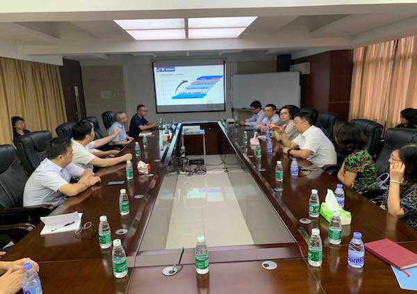 The Hong Kong Chinese Enterprises Association visited our company for research and guidance