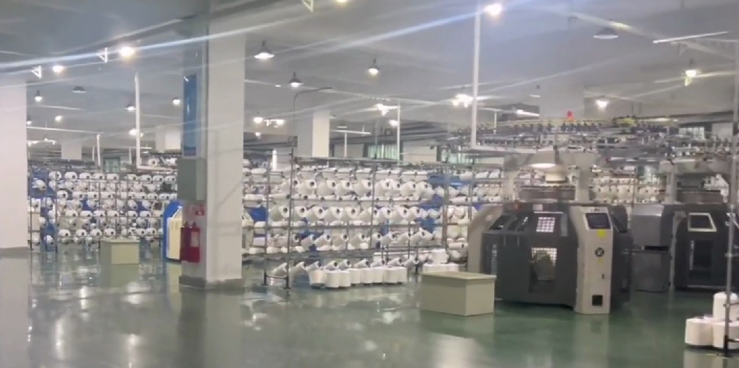 Bilik lokomotif mesin jersi tunggal/ganda pelanggan kami