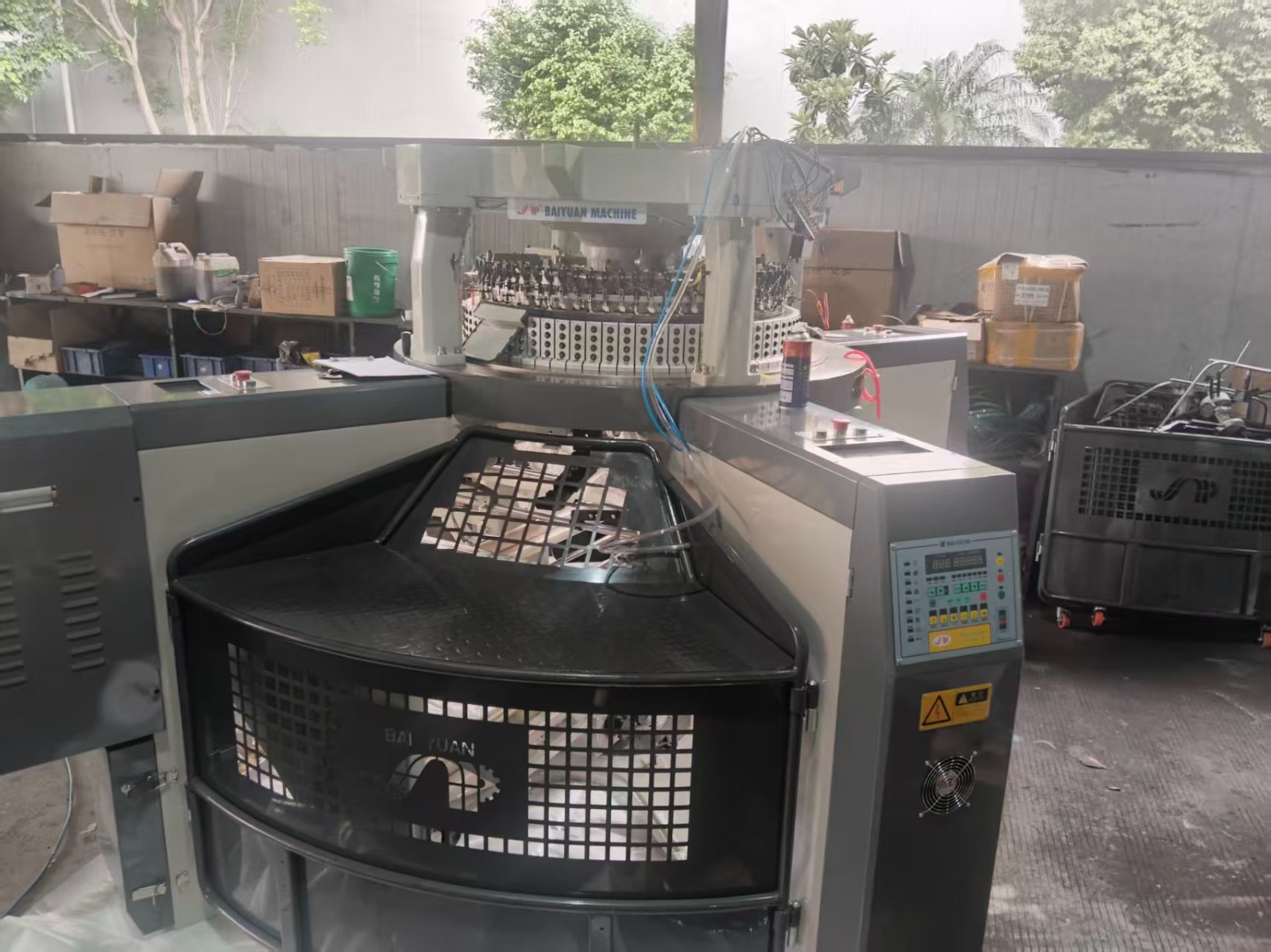 Circular Knitting Machine