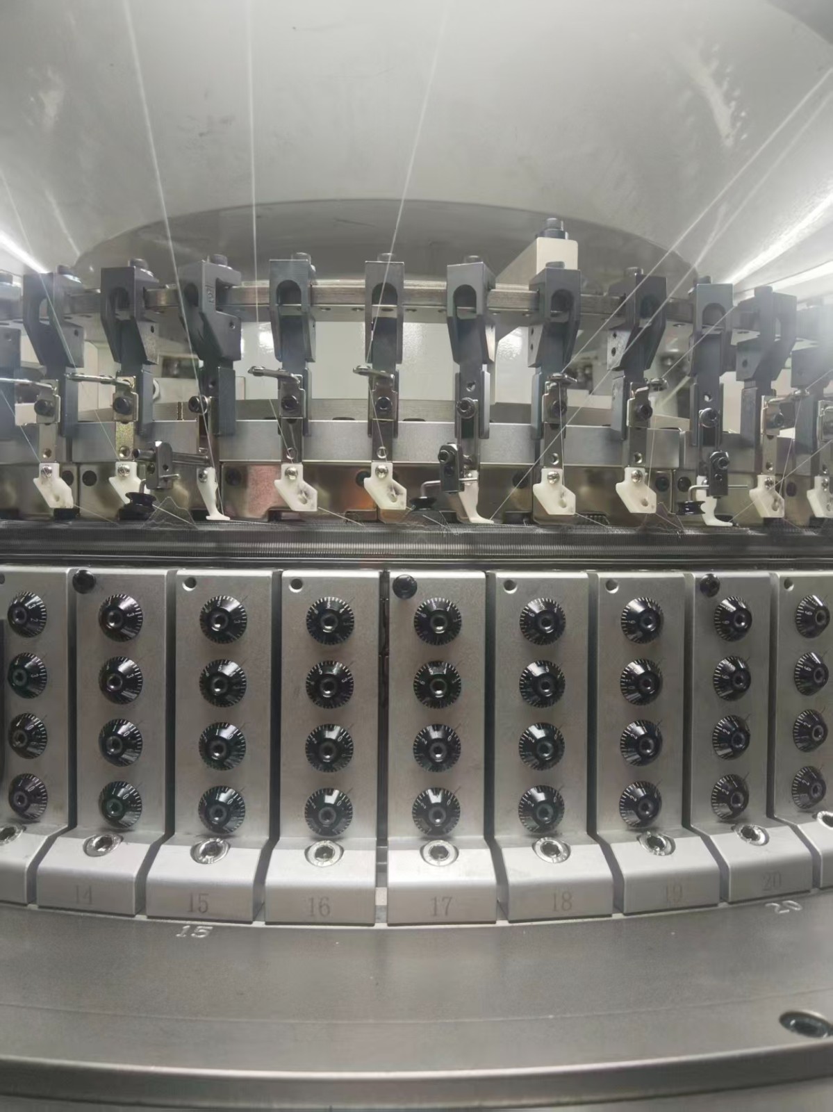 4-legs-double-jersey