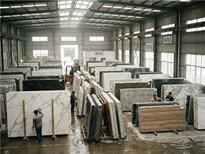 Was sind Sintersteinplatten? Herstellung, Eigenschaften und Anwendungsbereiche