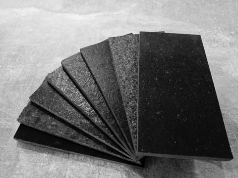 أفضل ألوان الحجر الأسود المتكلس التي يفضلها المصممون في عام 2026