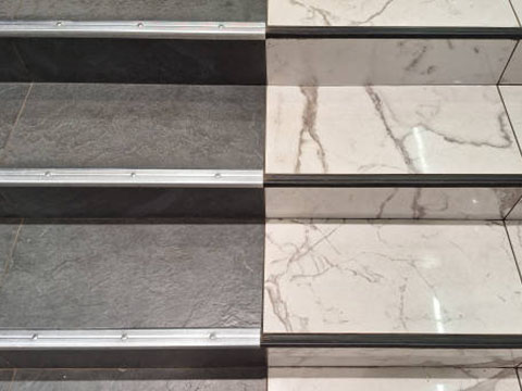 Sinterstein vs. Porzellan: Wichtigste Unterschiede, Vorteile, Nachteile und beste Anwendungsbereiche (Leitfaden 2026)