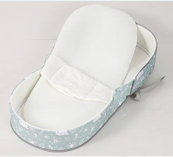 Portable folding baby bed