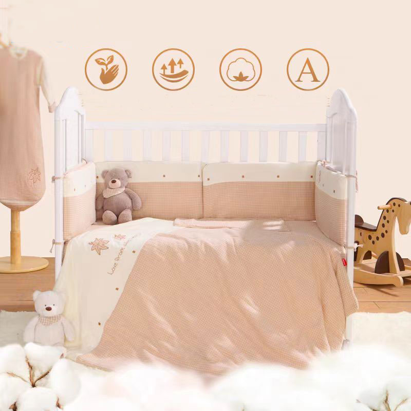 Nursery cot bedding set