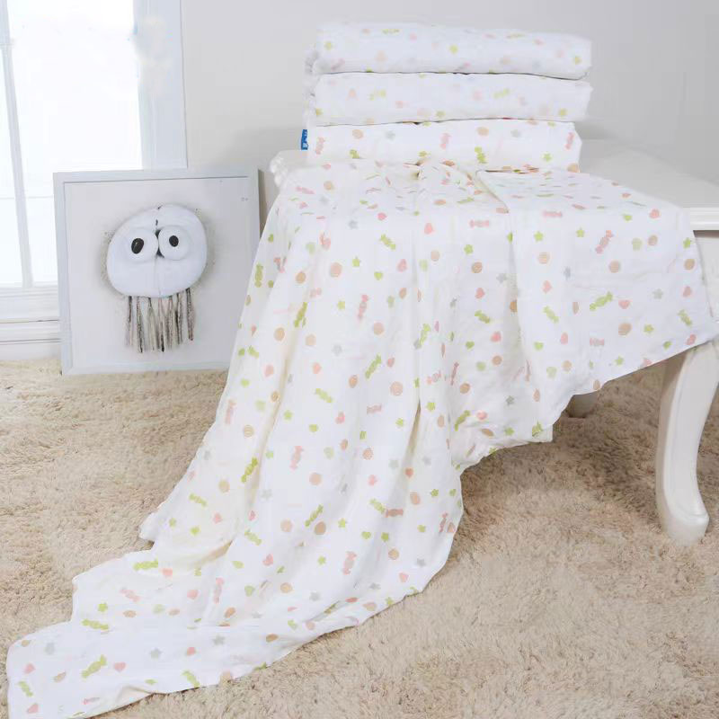 Nursery cot bedding set