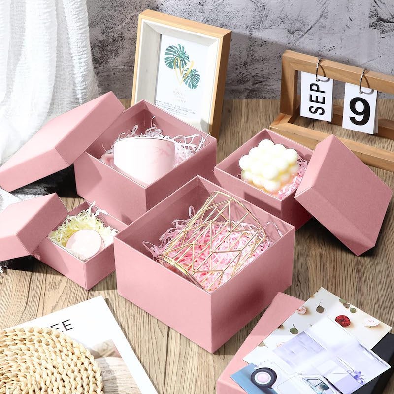 How Custom Design Enhances Brand Value In Cardboard Gift Boxes With Lids？