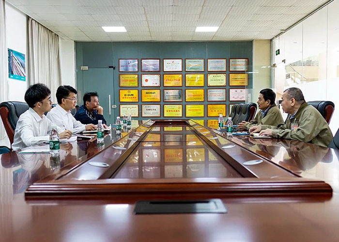 District Leader Wei Yikun Visits Group For Guidance and Research District Leader Wei Yikun Visits Group For Guidance and Research