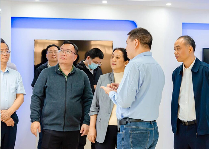 Onderzoeksgroep van CPPCC-leden uit de provincie Fujian bezoekt Eastern Technology Group Onderzoeksgroep van CPPCC-leden uit de provincie Fujian bezoekt Eastern Technology Group