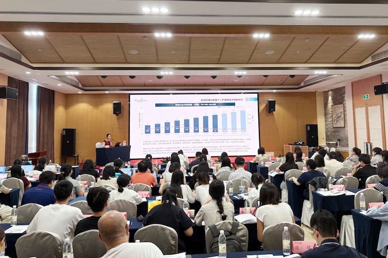 Frog Prince Group was invited to give a lecture at the National Medical Products Administration's Advanced Training Institute