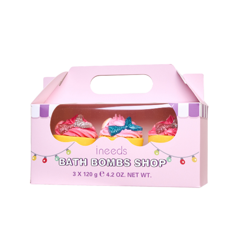 قنبلة حمام الآيس كريم