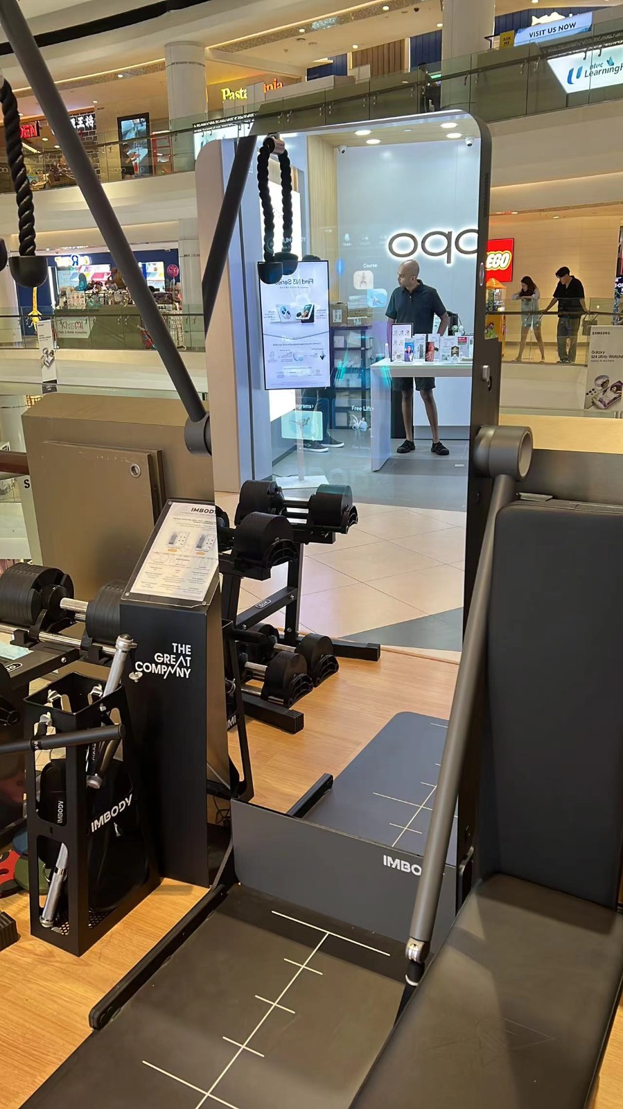 smart strength fitness mirror