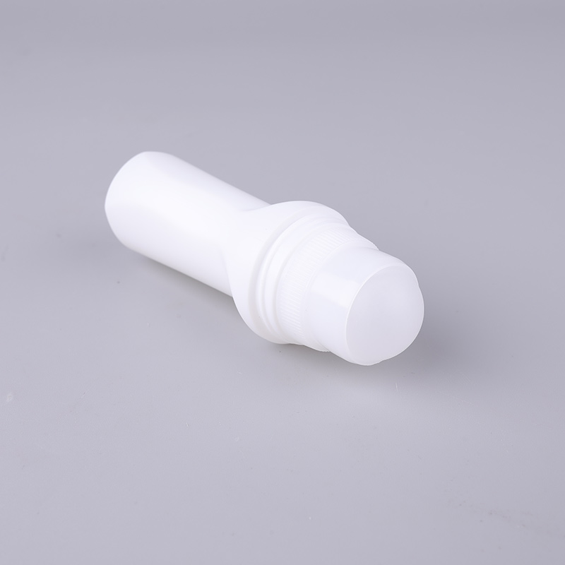 50ml Empty Refillable White Plastic Essential Oil Perfumes Roll on Bottle for Deodorant Container with Roller Ball