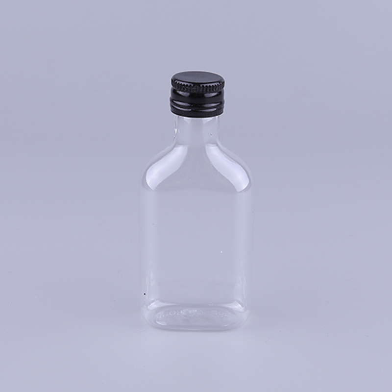 Mini Alcoholic Drink Liquor 50ml Empty Whiskey Plastic Bottle Portable Small Bottles With Gold Silver Caps