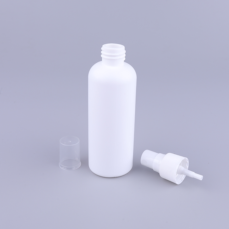 100ml White Opaque Cylinder Round Hdpe Lotion Bottle with Mist Spray Pump