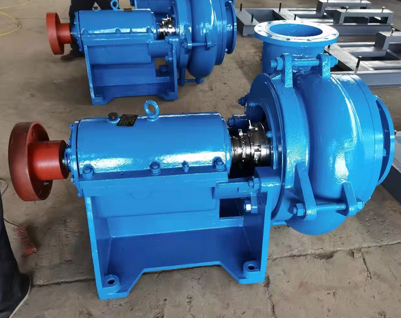 Centrifugal pumps for metallurgical industry