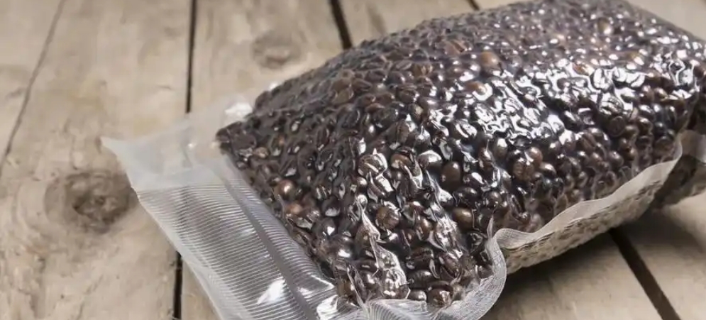 fully automatic large-bag vacuum sealing machine