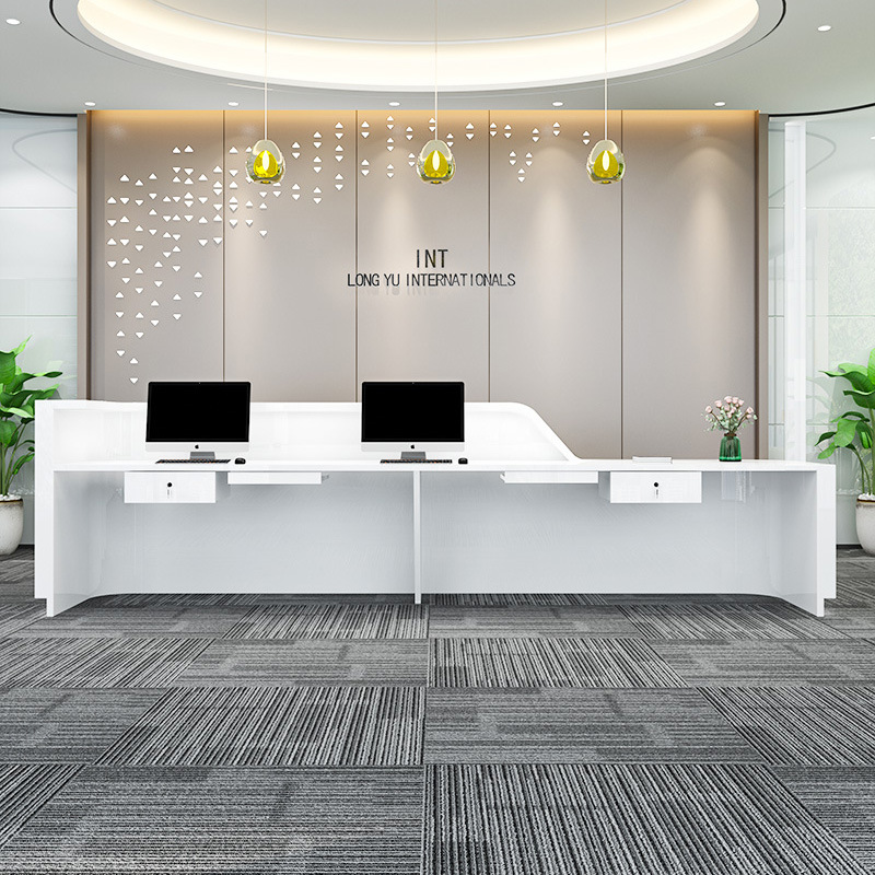 Reception desk