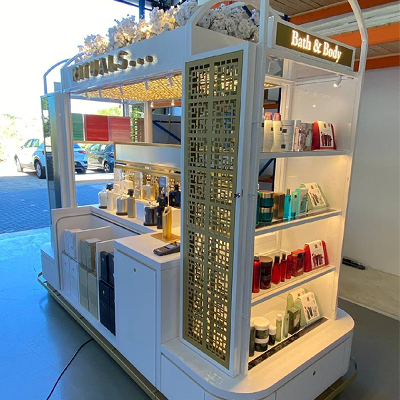 Fashionable aromatherapy retail stall in shopping mall