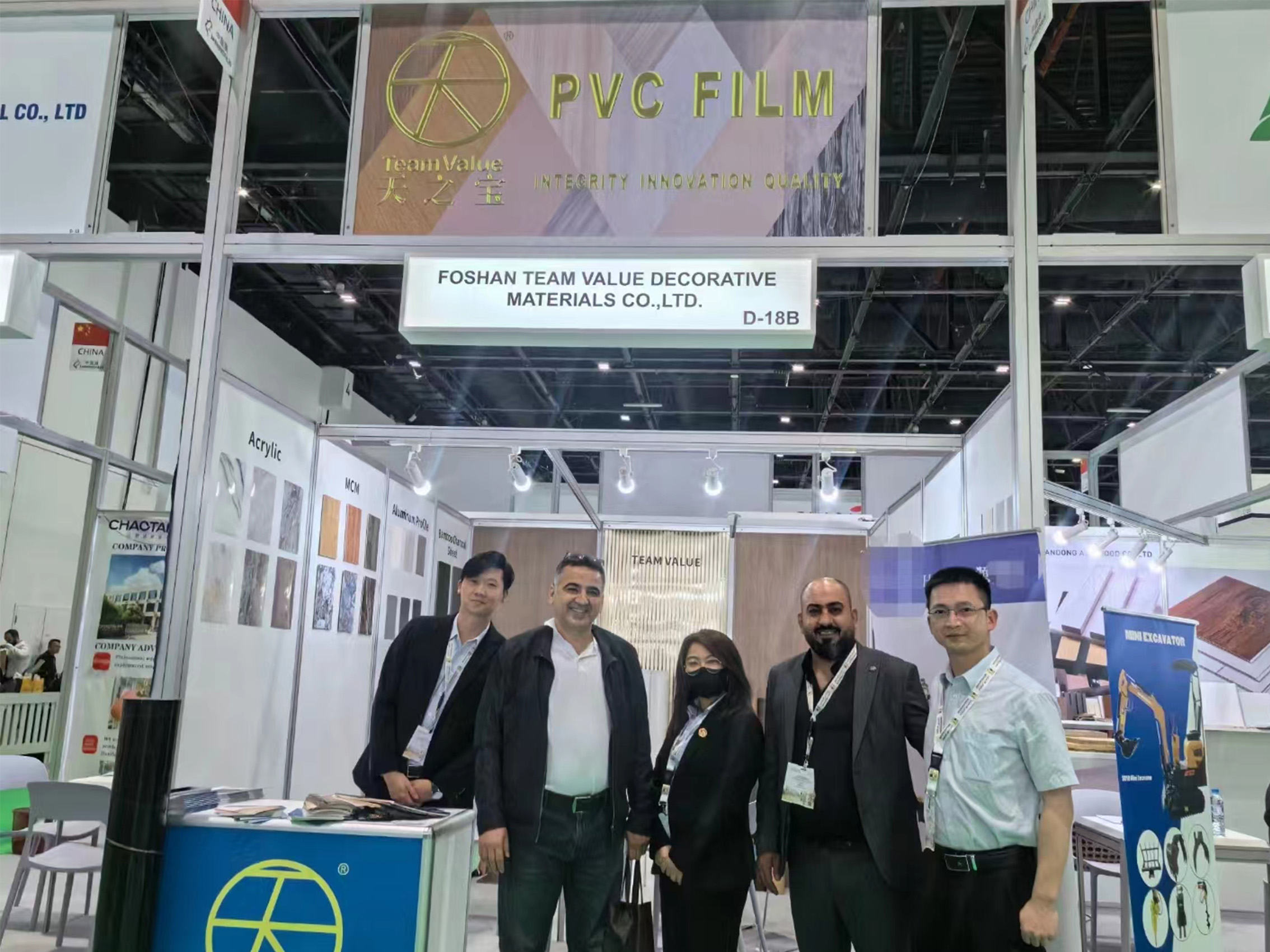 Taos-puso kang iniimbitahan ng Foshan Team Value na dumalo sa Dubai WoodShow 2024