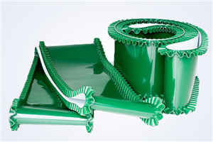 Under what circumstances will the skirt conveyor belt scatter material?