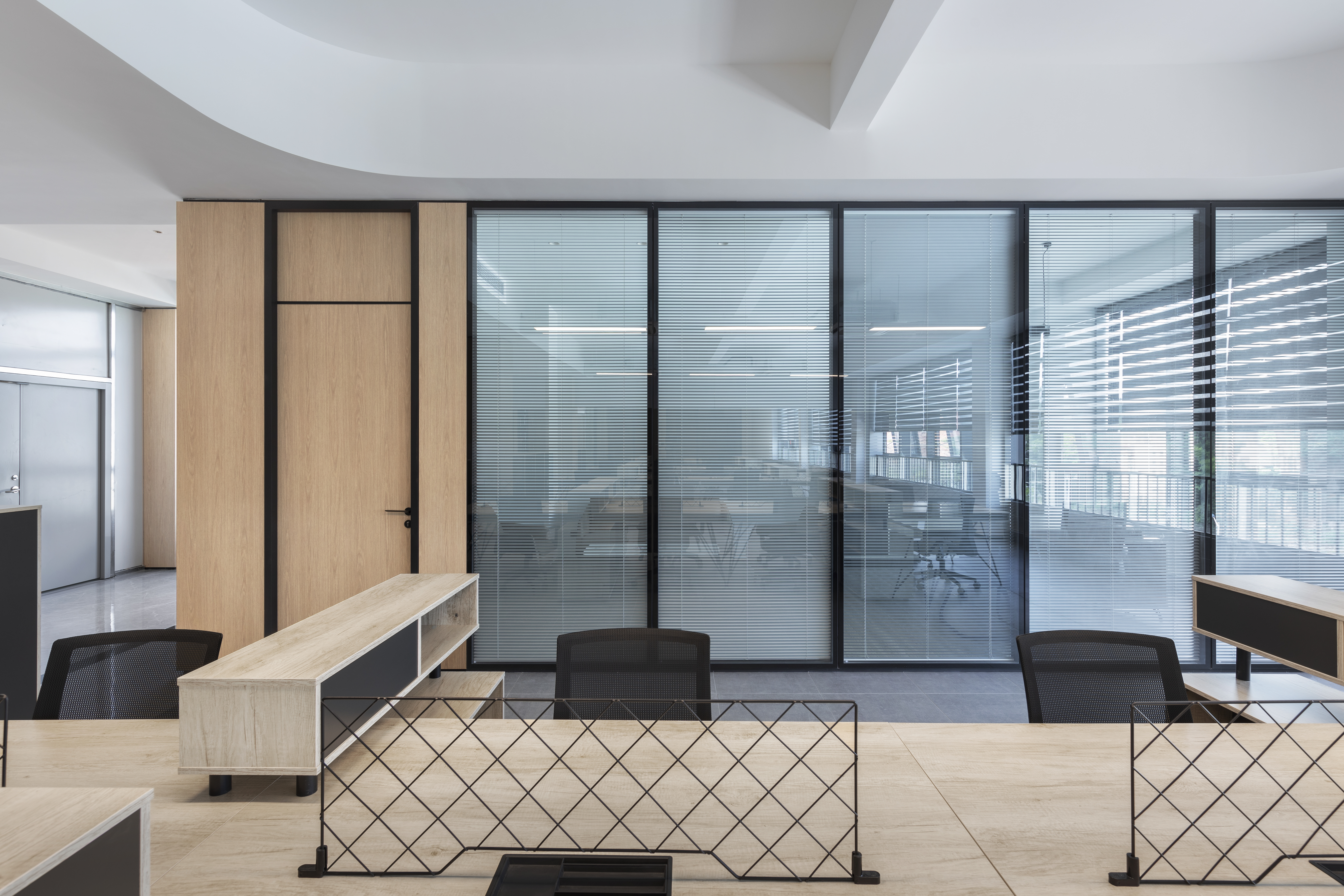 Glass Meeting Room Partition Wall