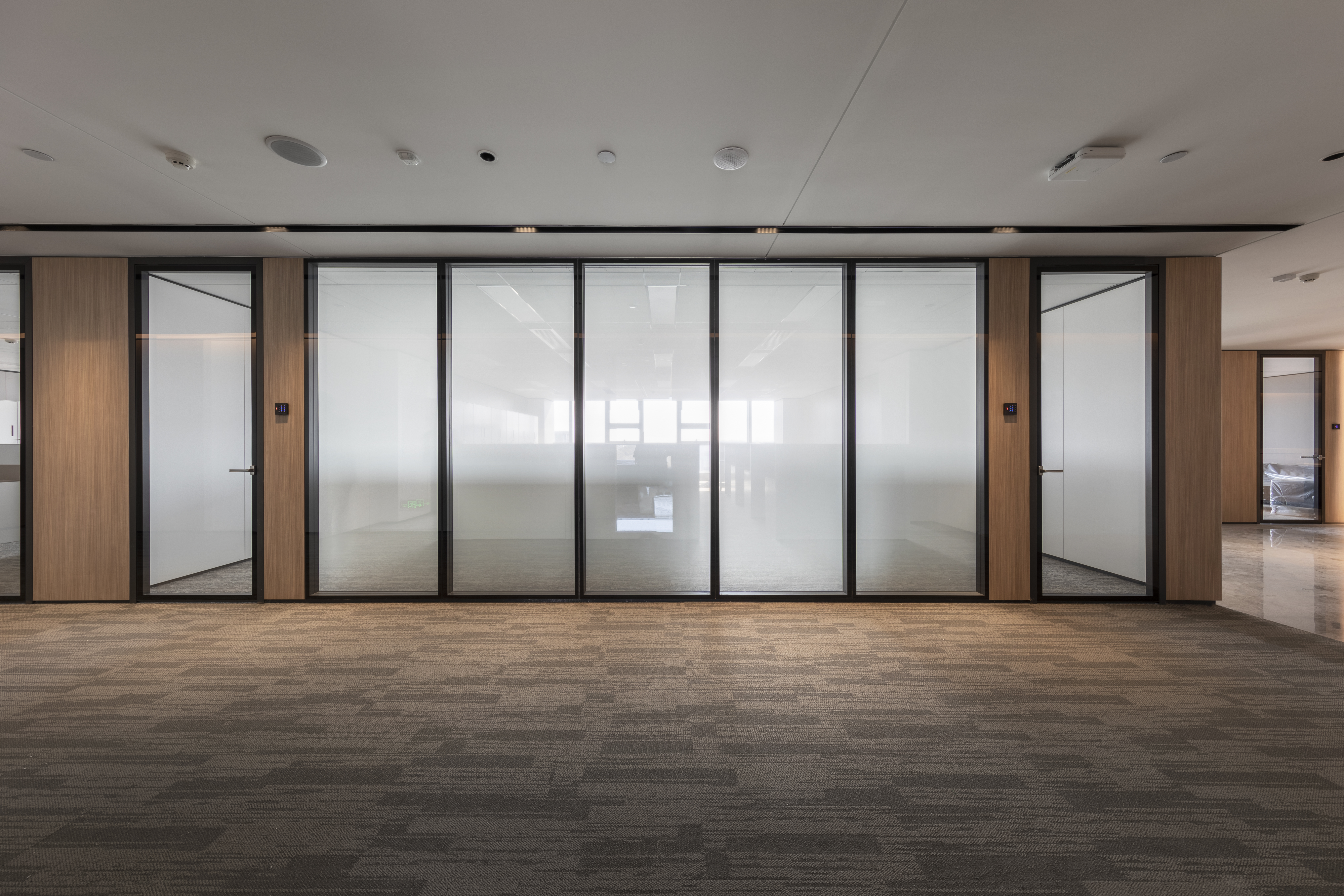 Glass Meeting Room Partition Wall