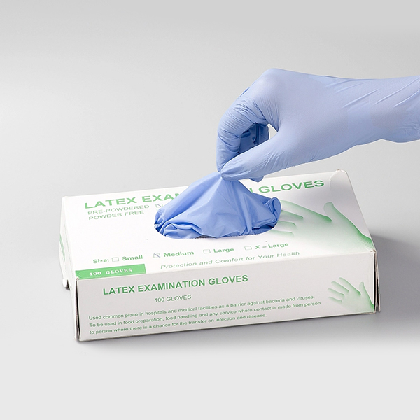 Les entreprises agroalimentaires britanniques modernisent leurs stocks de gants jetables.