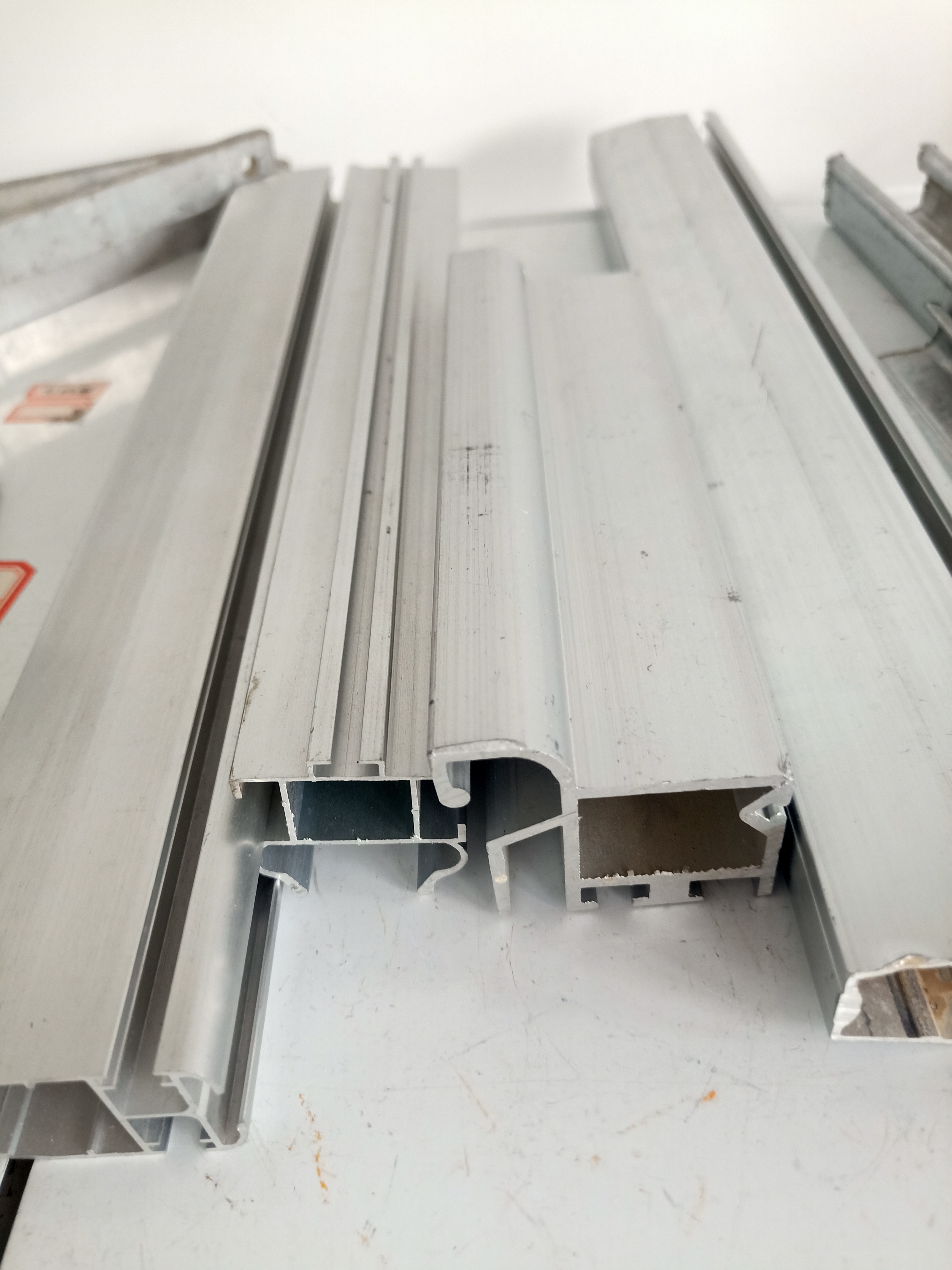 aluminium alloy.jpg aluminium alloy.jpg