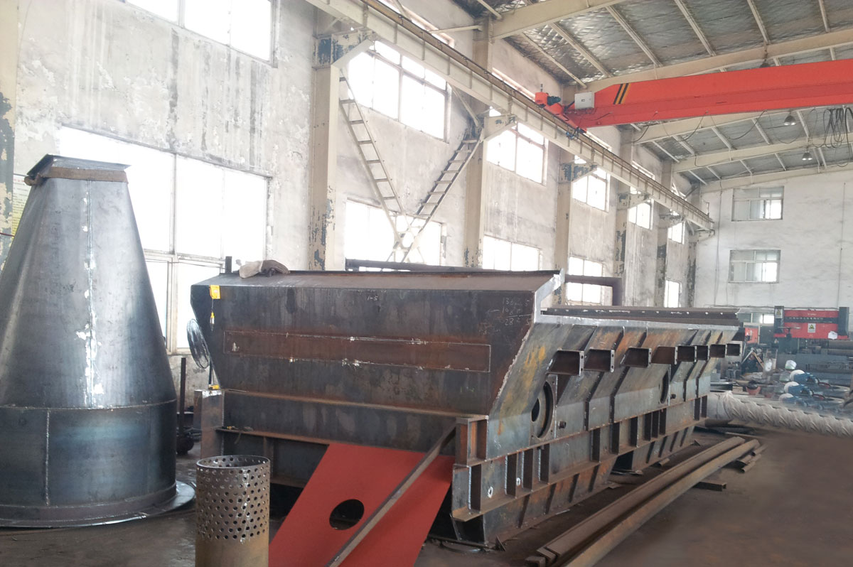 Service de cadre métallique de soudage de structure métallique personnalisé