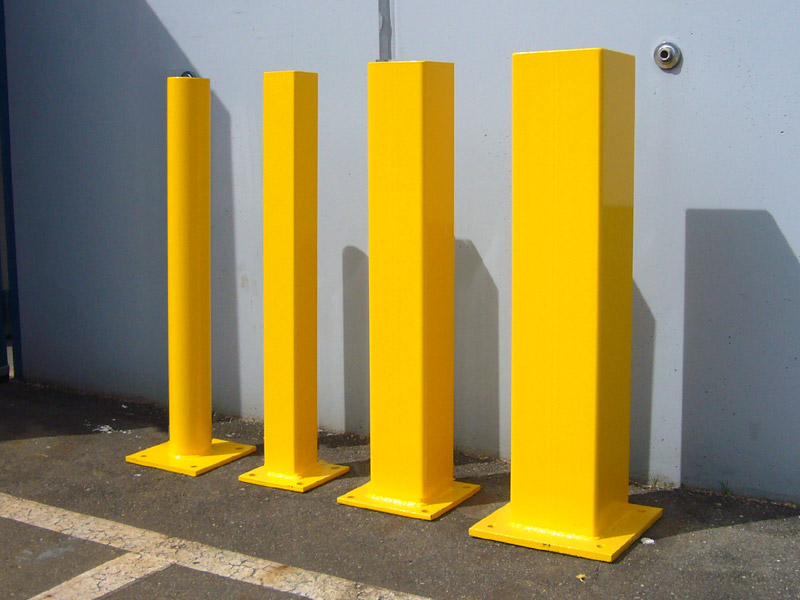 Yellow Fixed Steel Bollards For Enhanced Traffic Safety