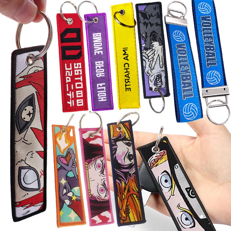 Manufacturers zinc alloy soft hard enamel keychains