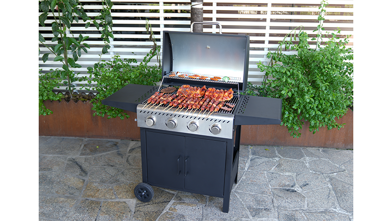 4 burner gas grill