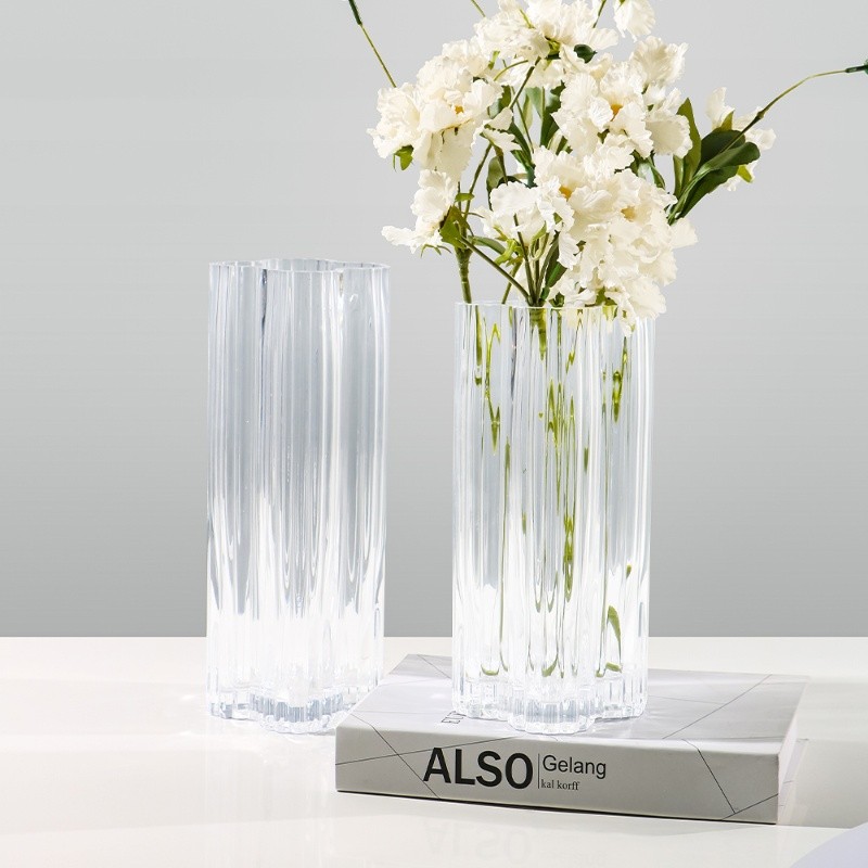 Handmade High Quality Crystal Four-leaf Clover Vase For Home Decor