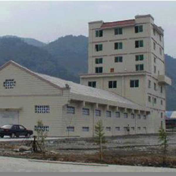 The first modernized ultra-fine calcium carbonate plant in China