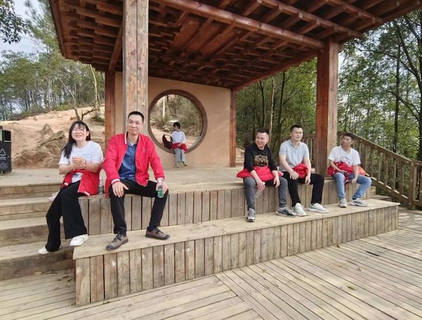 PURE BEAUTY Company team building-hill climbing activities