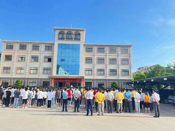 Organize safety and health special learning activities