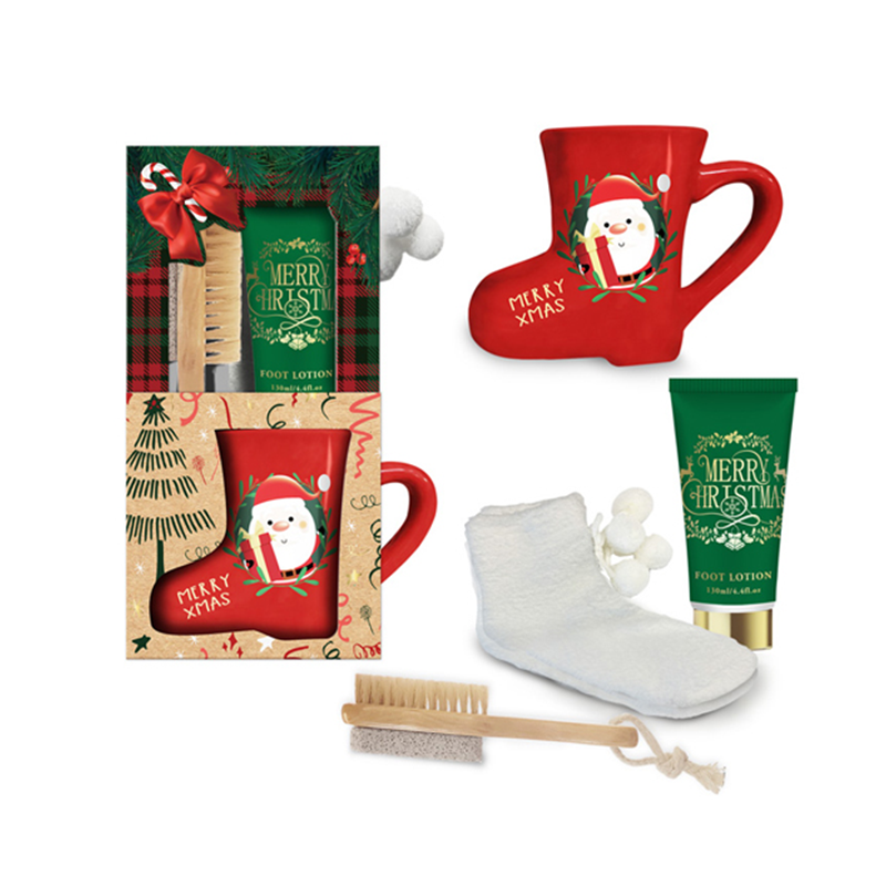 Christmas Socks And Foot Pamper Care Gift Set