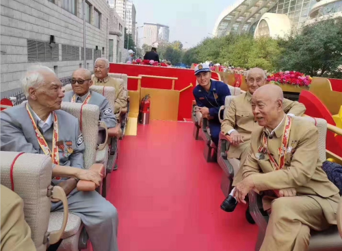 22 buses seated with honor and award winning military members are installed with Jiulong A-series Business passenger seats.