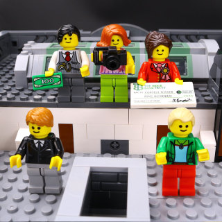 CREATOR Brick Bank Building Blocks 10251