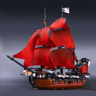 Movie Game Queen Anne's Revenge Building Blocks 4195