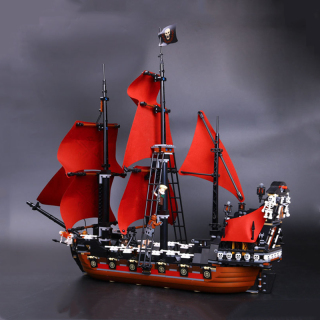 Movie Game Queen Anne's Revenge Building Blocks 4195