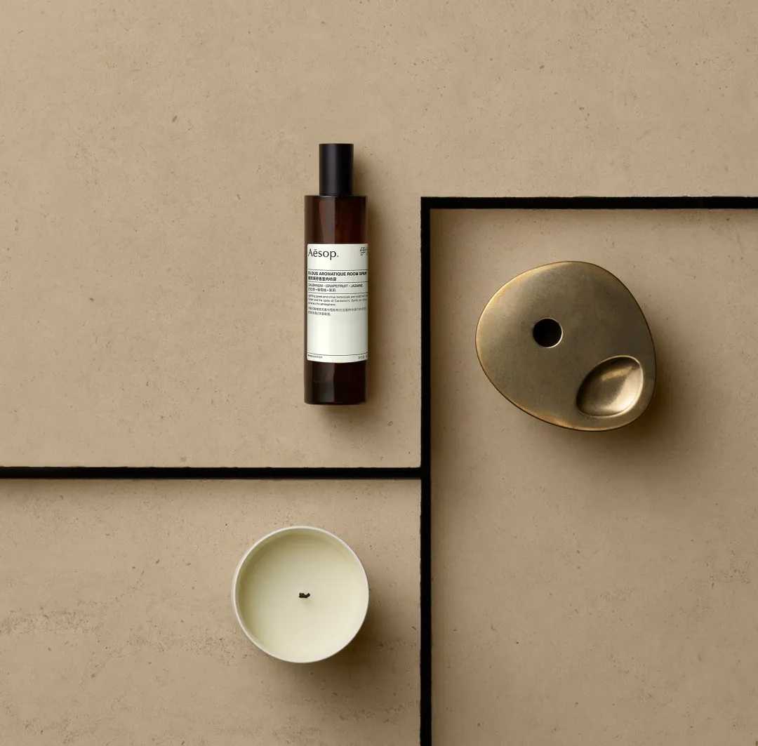 User trust, is the basic disc of the brand