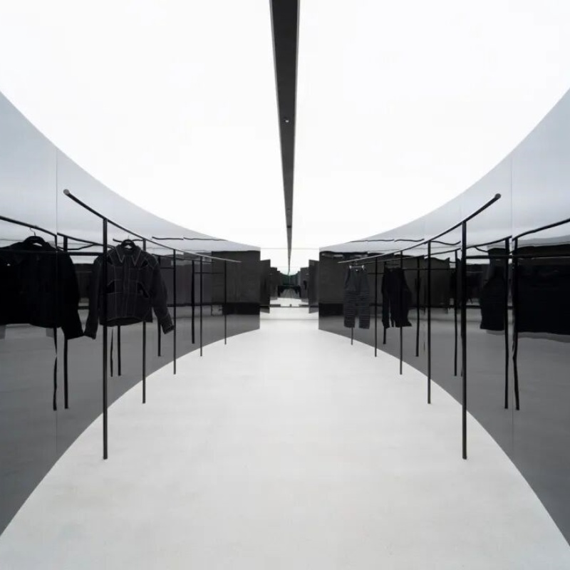 Il marketing concettuale gioca con qualcosa di completamente nuovo.