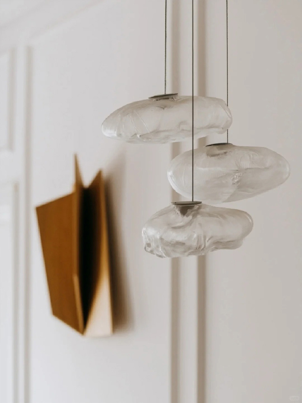 staircase chandelier modern