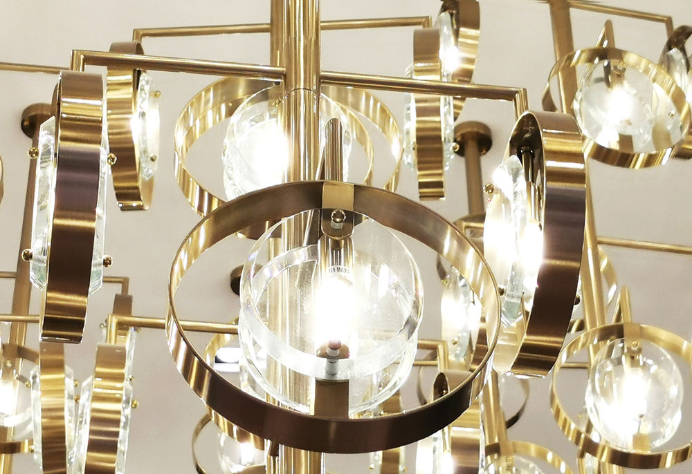 modern dinning room gold chandelier