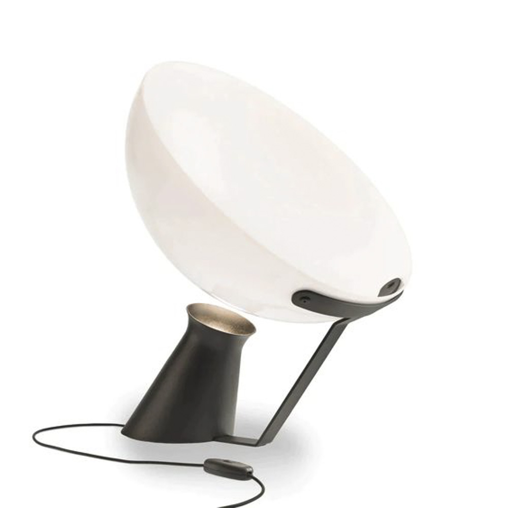 Modern unique designer glass decoration bedroom showroom living room table lamp