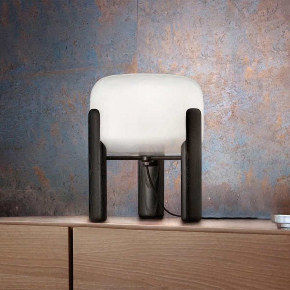 Factory wholesale LED simple design art glass decorative table lamp