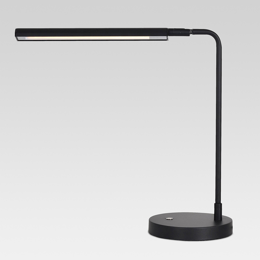 Minimalist design factory customized wholesale living room sofa corner table lamp